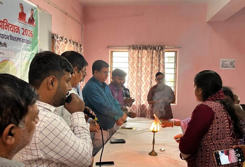बरौनी में एक दिवसीय रबी कार्यशाला आयोजित, किसानों को आधुनिक खेती और सरकारी योजनाओं की दी गई जानकारी 1