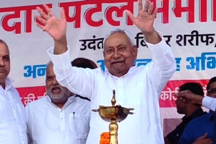 सरदार पटेल मेमोरियल कॉलेज में नीतीश कुमार ने किया प्रतिमा का अनावरण; मंत्री श्रवण कुमार का विपक्ष और जन सुराज पर तीखा हमला 33