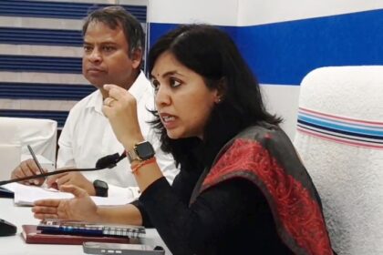 नालंदा: डीएम ने मीडिया के साथ किया संवाद, विकास योजनाओं और जनसमस्याओं पर मांगे सुझाव 2